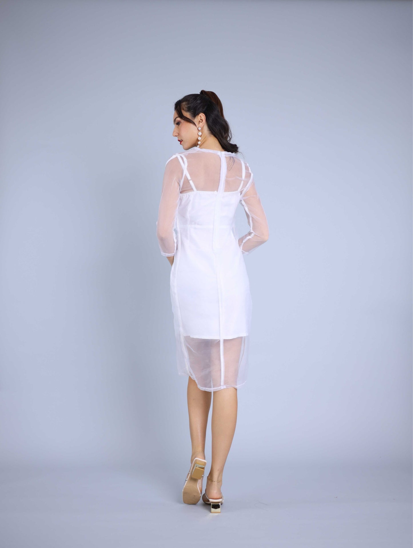 Slik Crepe: Rhea Gown