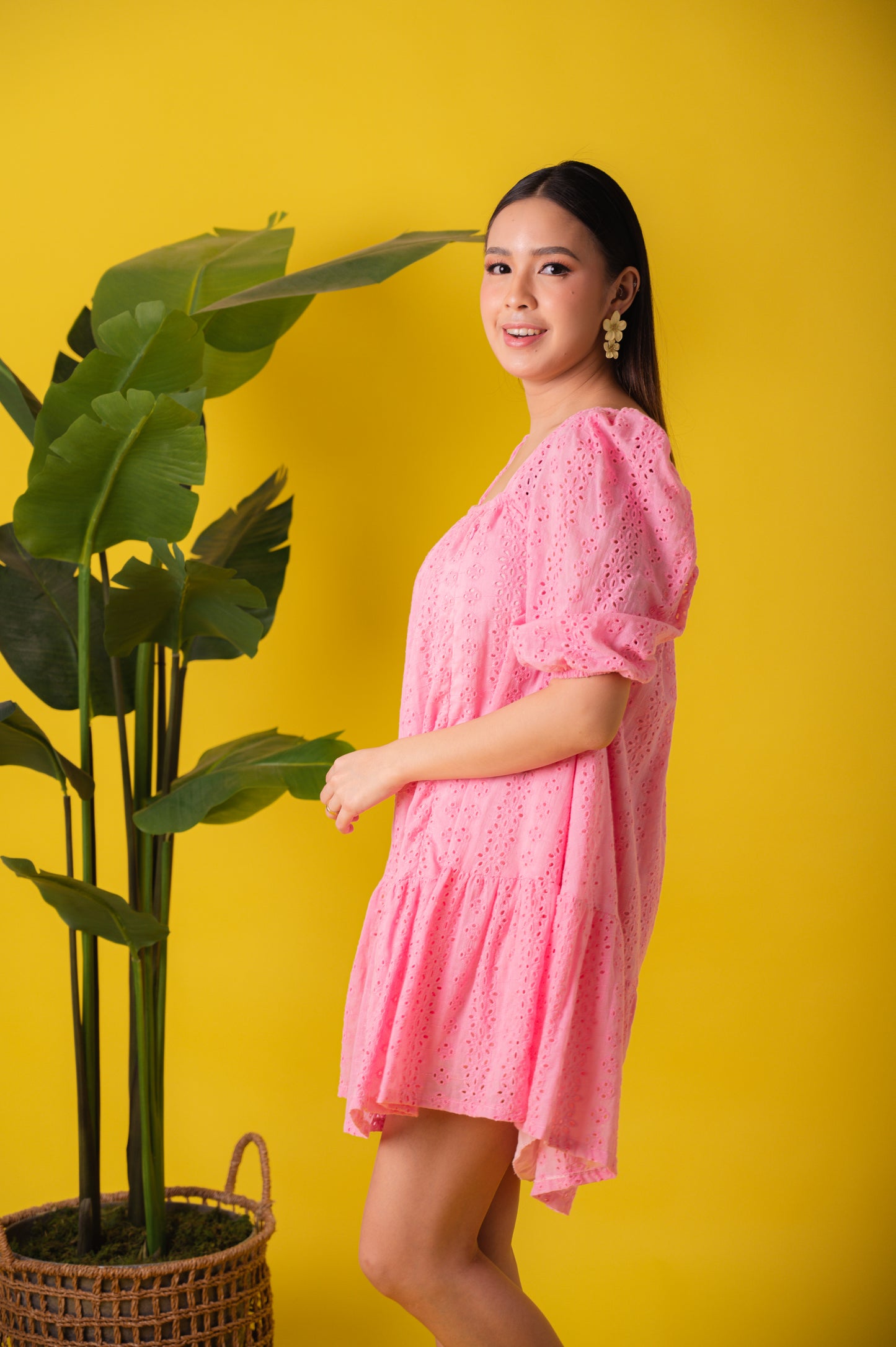 Eyelet 4: Marjone Premium Eyelet Shift Dress