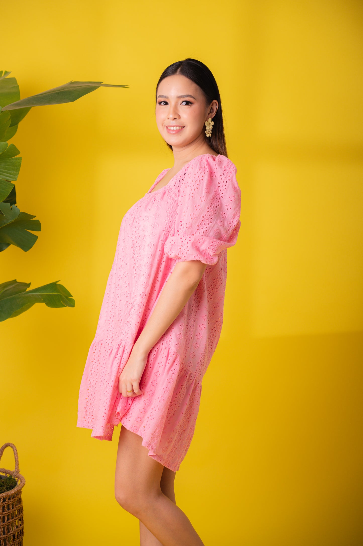 Eyelet 4: Marjone Premium Eyelet Shift Dress