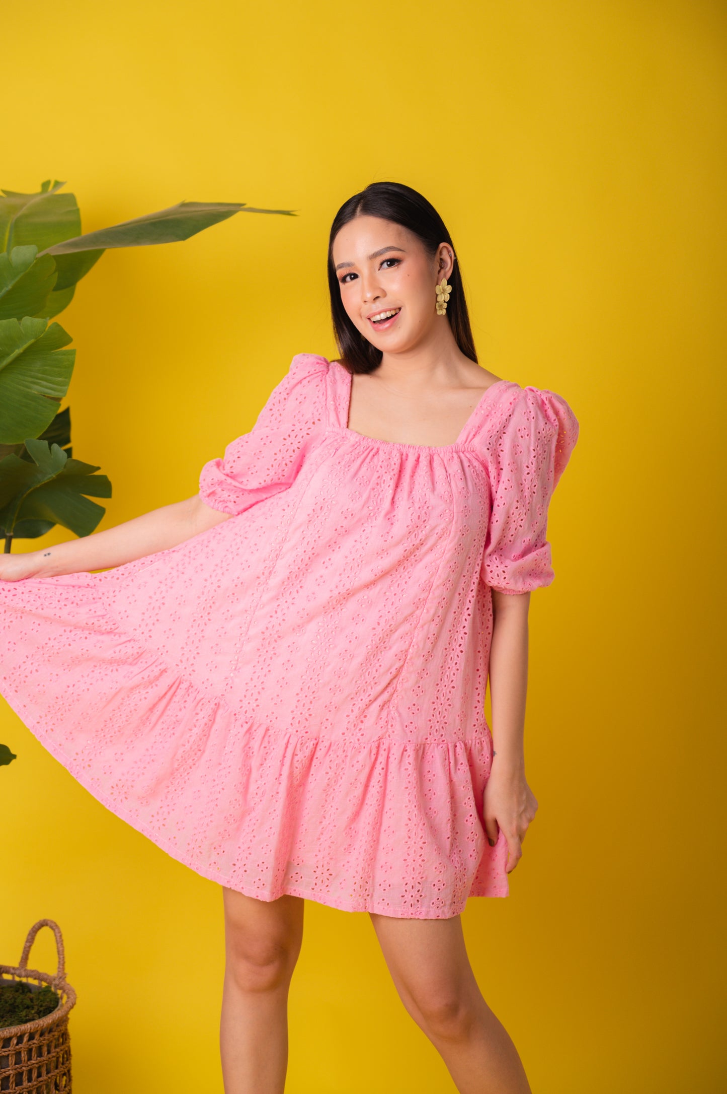 Eyelet 4: Marjone Premium Eyelet Shift Dress