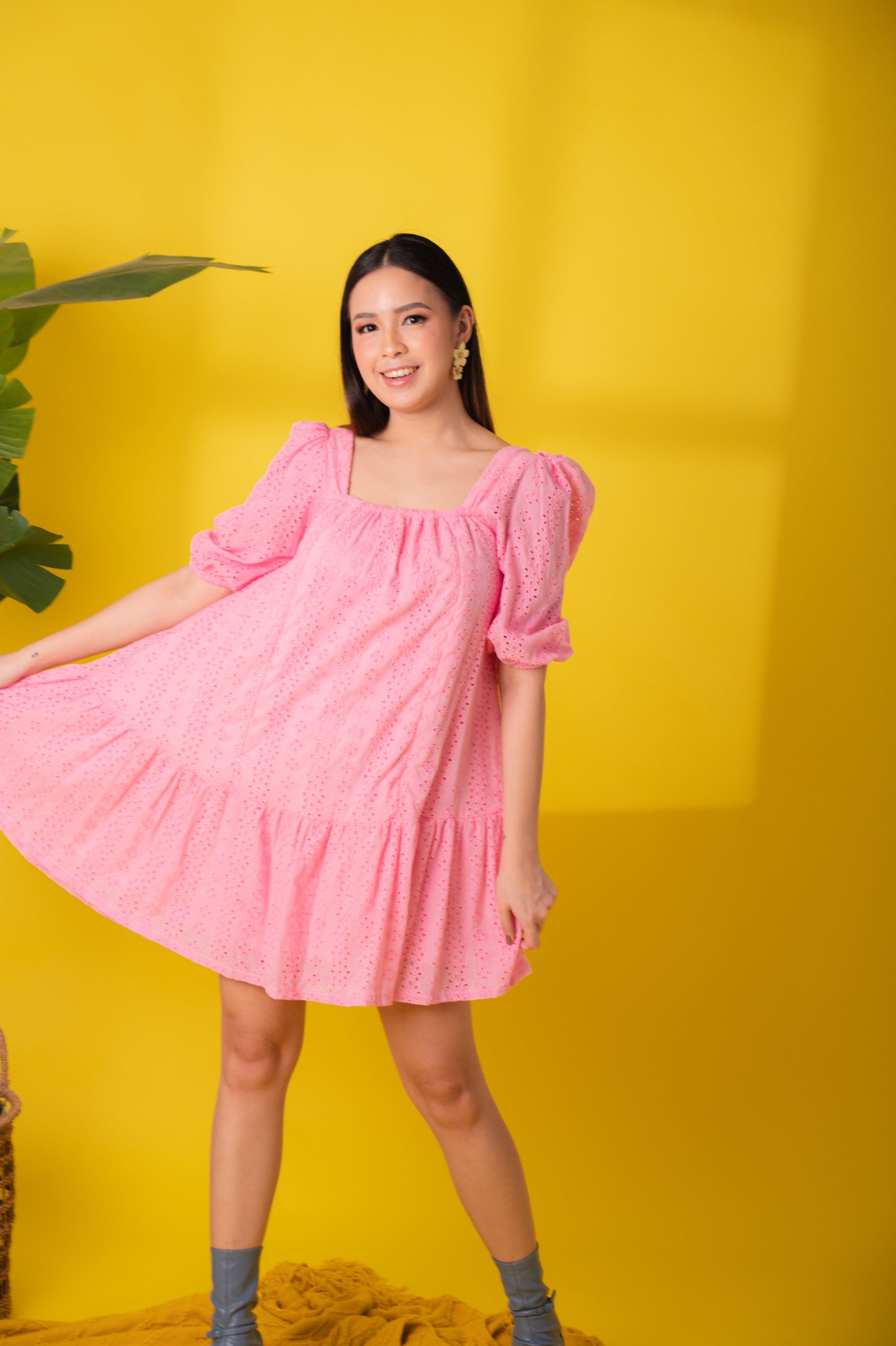 Eyelet 4: Marjone Premium Eyelet Shift Dress