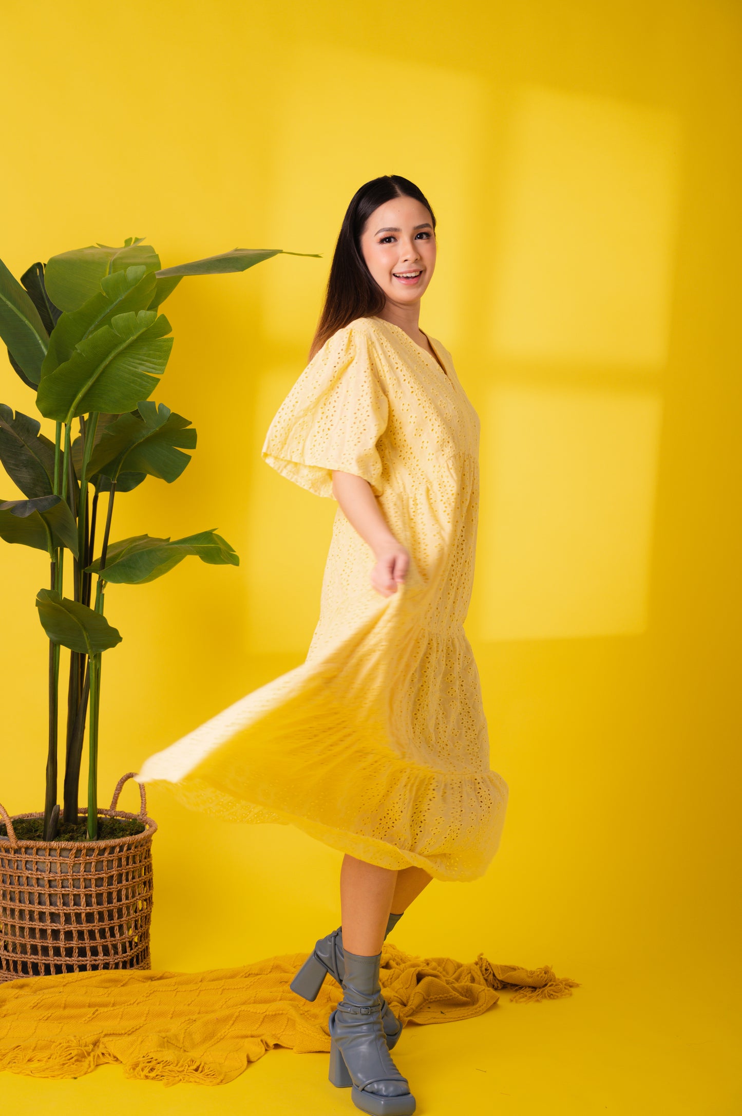 Eyelet 3: Lauren Premium Eyelet Maxi Dress