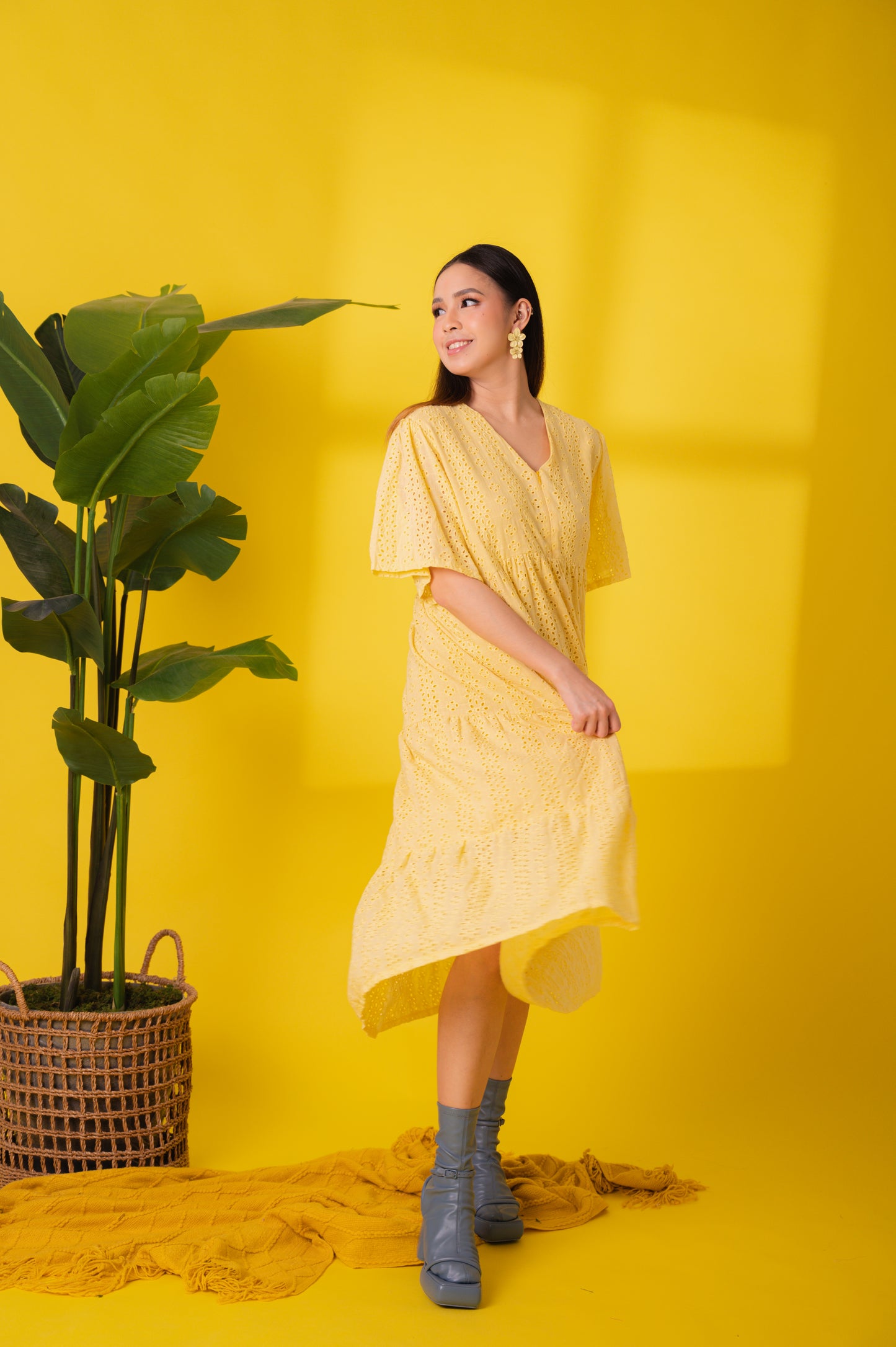 Eyelet 3: Lauren Premium Eyelet Maxi Dress