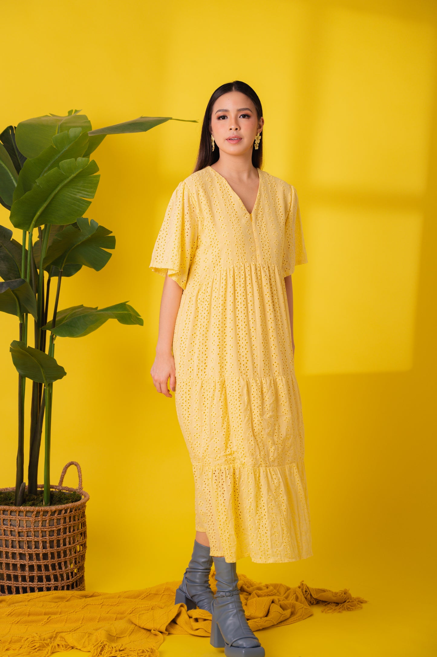 Eyelet 3: Lauren Premium Eyelet Maxi Dress