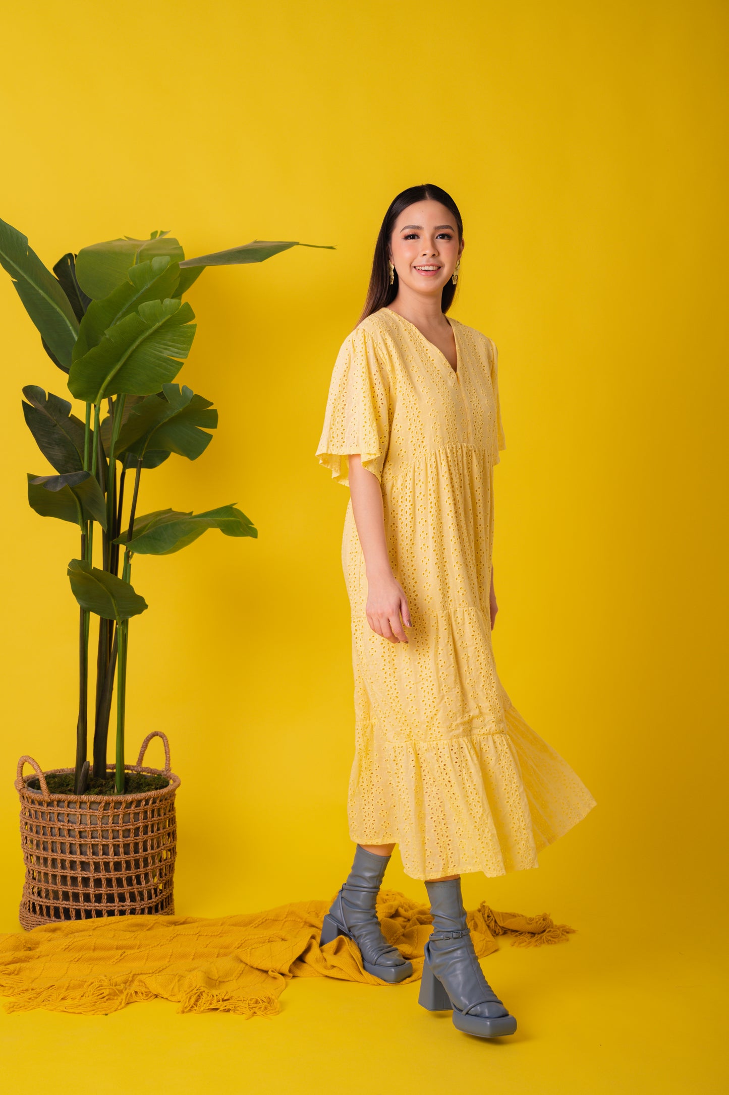 Eyelet 3: Lauren Premium Eyelet Maxi Dress